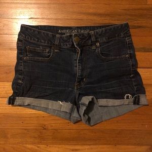 American Eagle high-rise short shorts